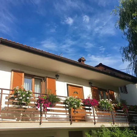 Farm Pri Cepcovih Vakantieboerderij Golac