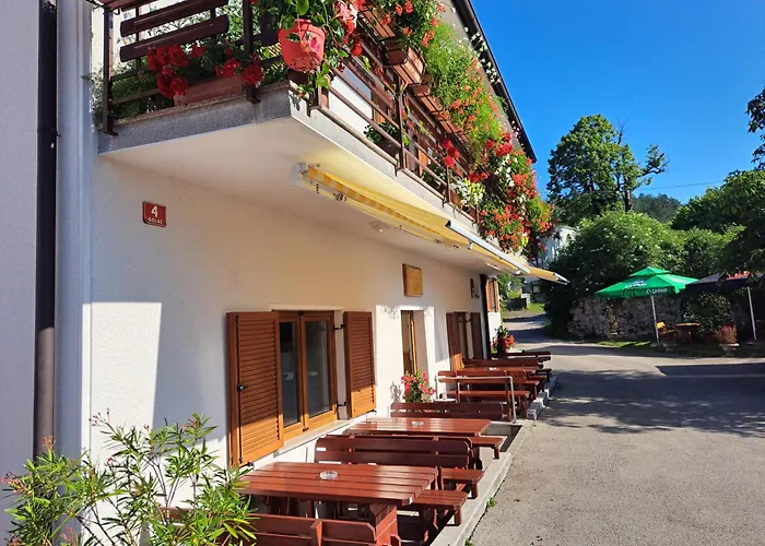 农家乐 Farm Pri Cepcovih Golac